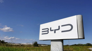 BYD eleva salário de operários em até 30% em fábrica de Camaçari
