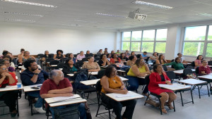 Equipes de odontologia de Camaçari passam por capacitação para qualificar atendimento à população