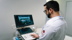 Exame de imagem auxilia no diagnóstico do câncer de próstata, que já matou mais de 7.200 pessoas na Bahia em 5 anos